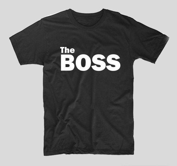 tricou-negru-cu-mesaj-pentru-sefu-the-boss