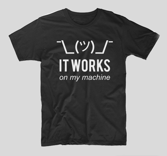 tricou-negru-cu-mesaj-haios-pentru-programatori-it-works-on-my-machine