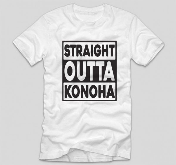 tricou-alb-cu-mesaj-inspirat-din-naruto-straight-outta-konoha