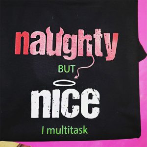 tricou-craciun-naughty-but-nice-i-multitask-2
