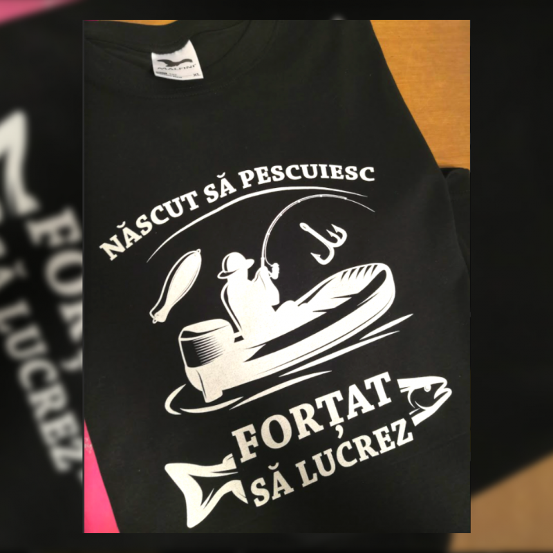 Tricouri cu mesaje